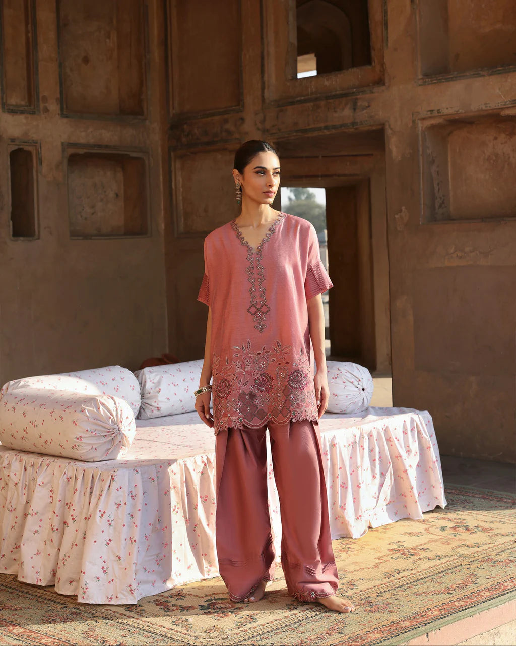 TEA ROSE MATCHING SET