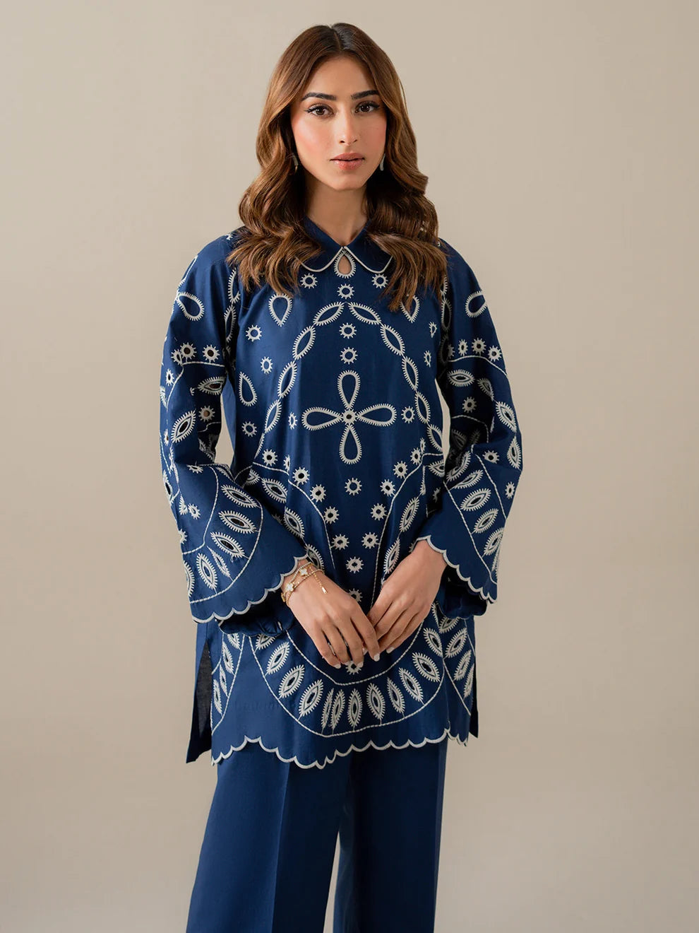 INDIGO - SLD06-25- 2Pc EMBROIDERED SET