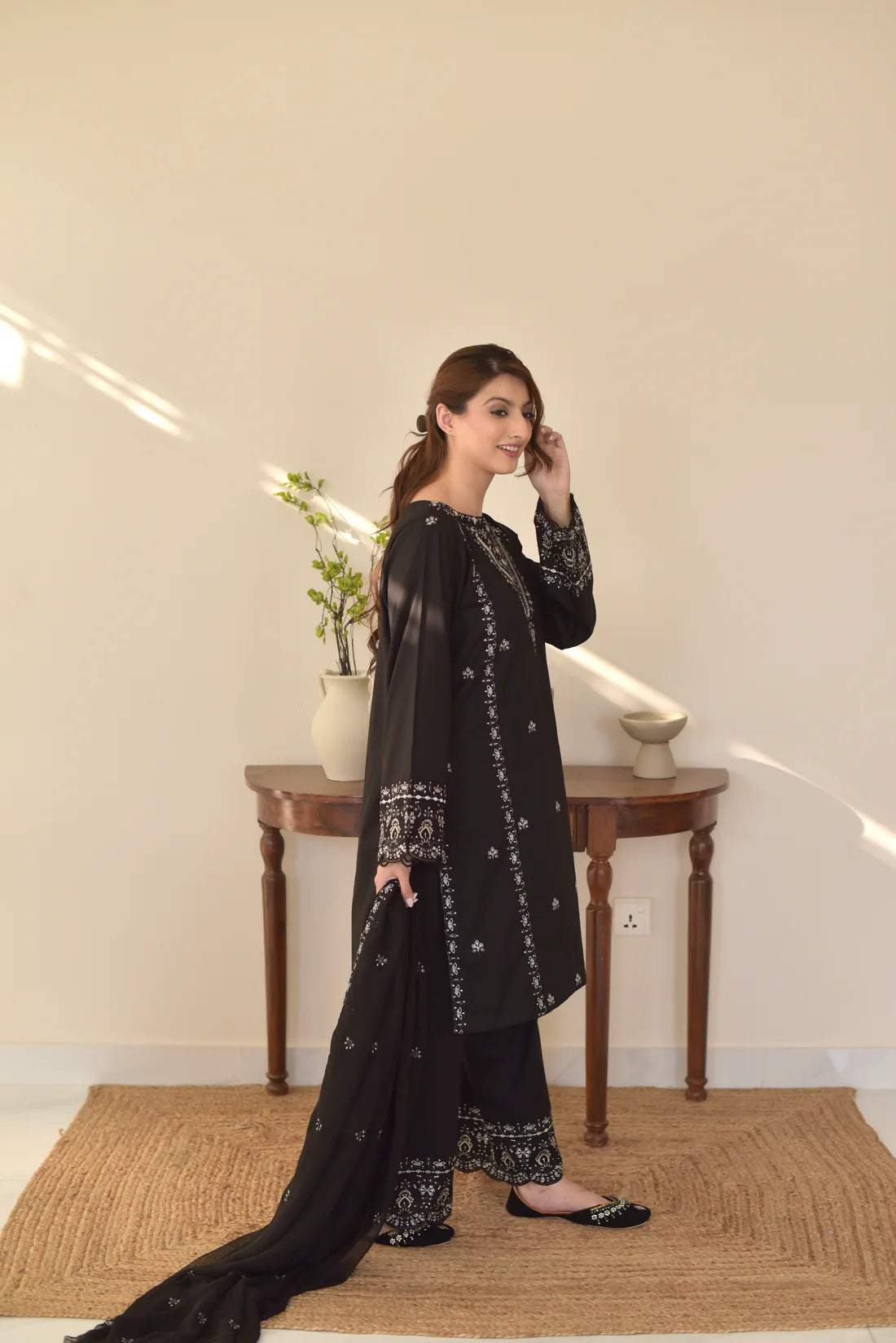 BLACK IRIS SET