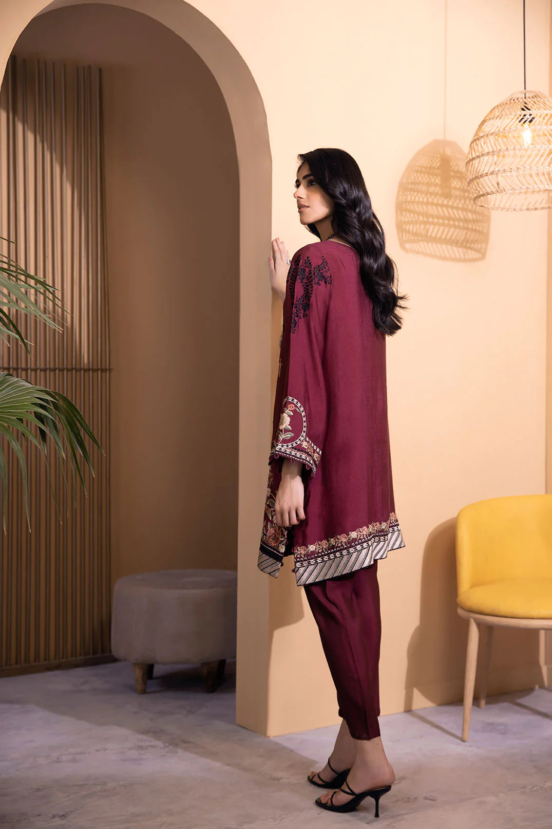 DHANAK MOMMY & ME | DA-2115 PLUM 2PCS EMBROIDERED KURTA WITH TROUSER