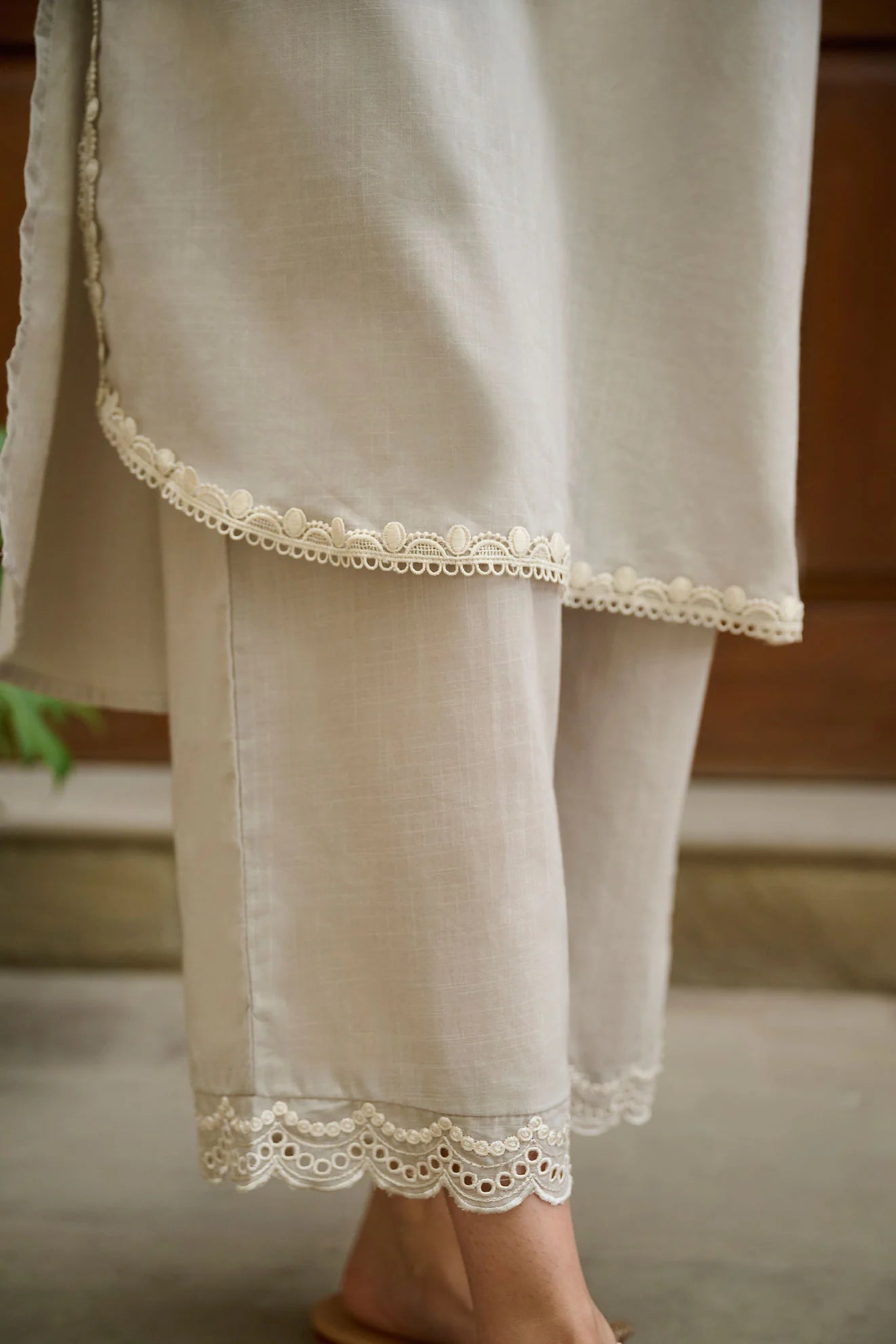 DHANAK SOLIDS | DC-2168 GREY 2PCS EMBROIDERED KURTA WITH TROUSER