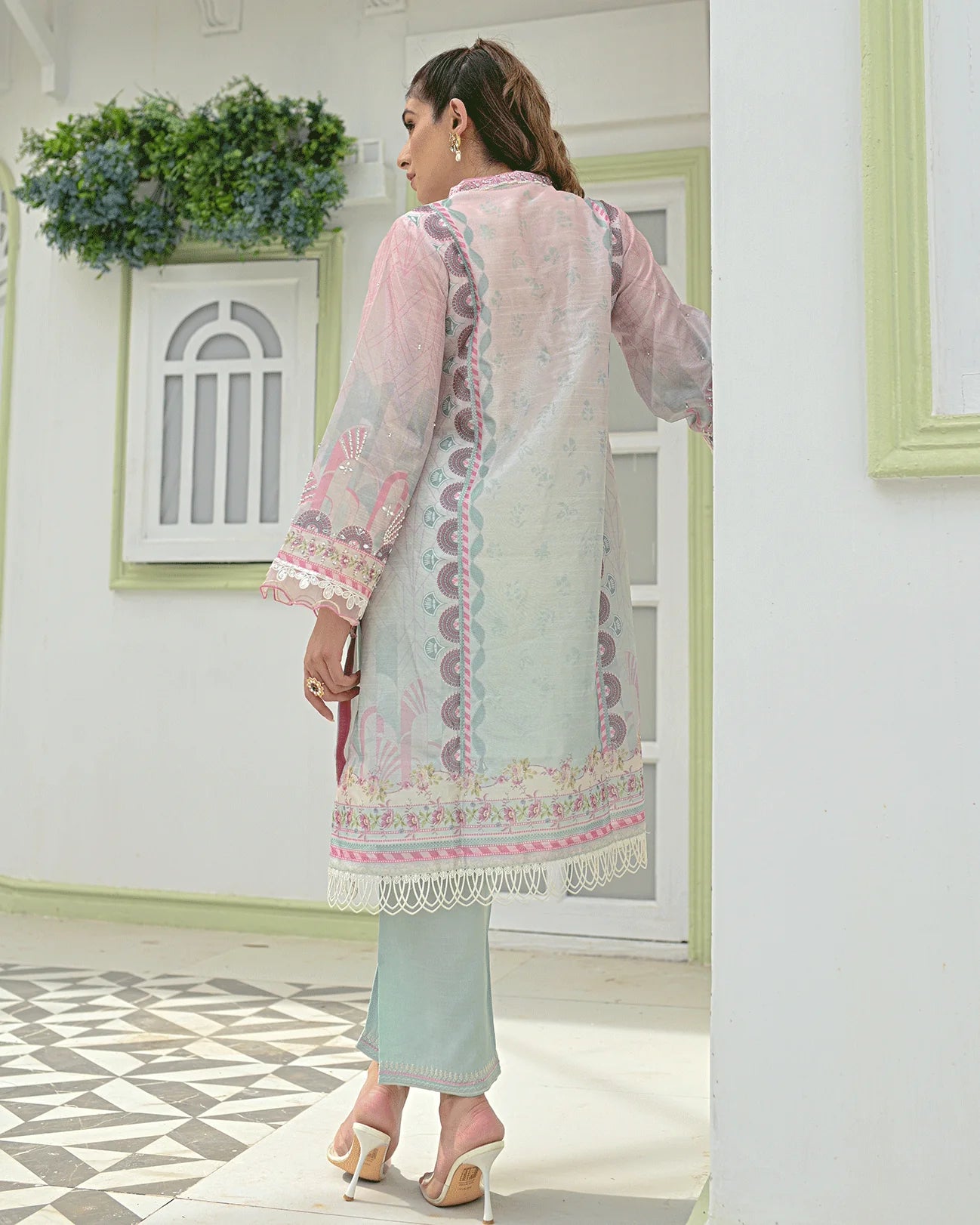 DC-2243 PINK 2PCS HAND EMBELLISHED SHIRT WITH TROUSER