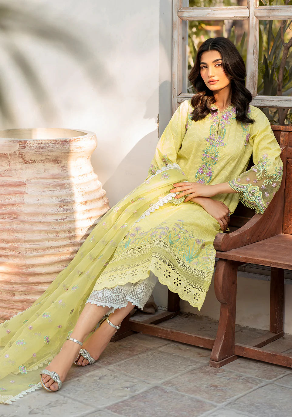 BL 001 ZIANA