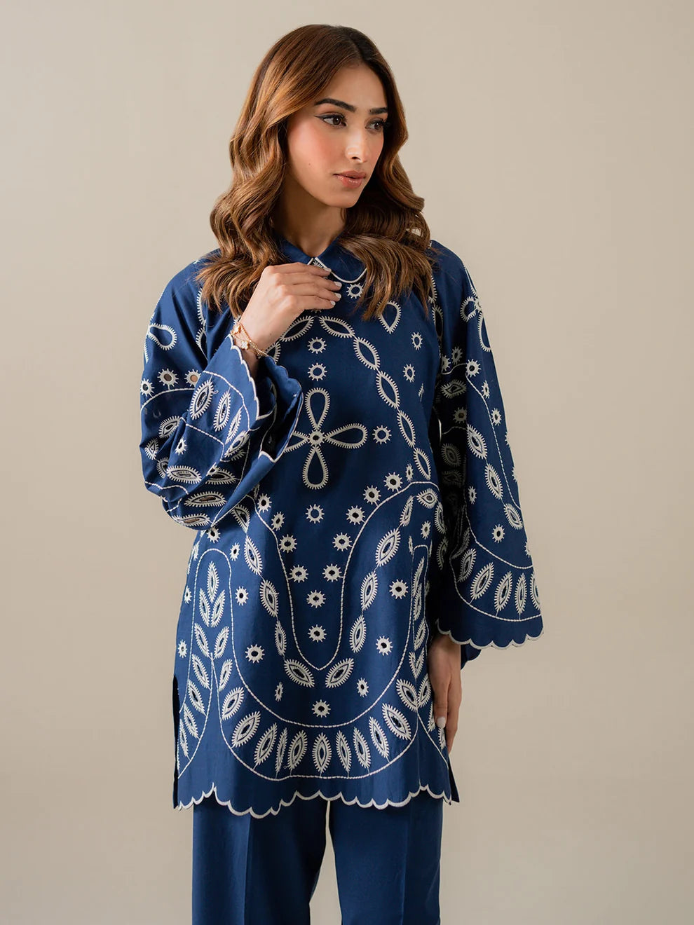 INDIGO - SLD06-25- 2Pc EMBROIDERED SET