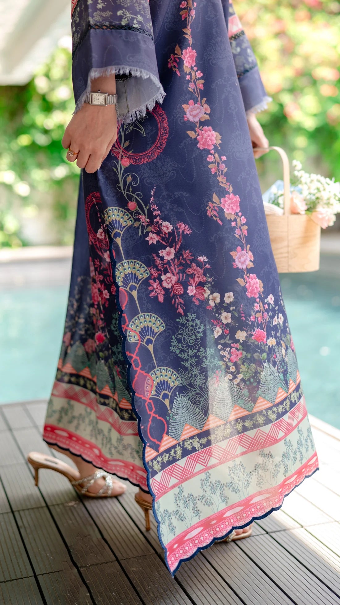 ARINA KAFTAN AND IZAAR