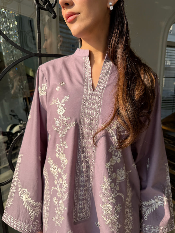 MALLOW - MAUVE EMBROIDERED KURTA