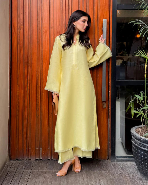 LIGHT YELLOW LINEN FRINGE SET