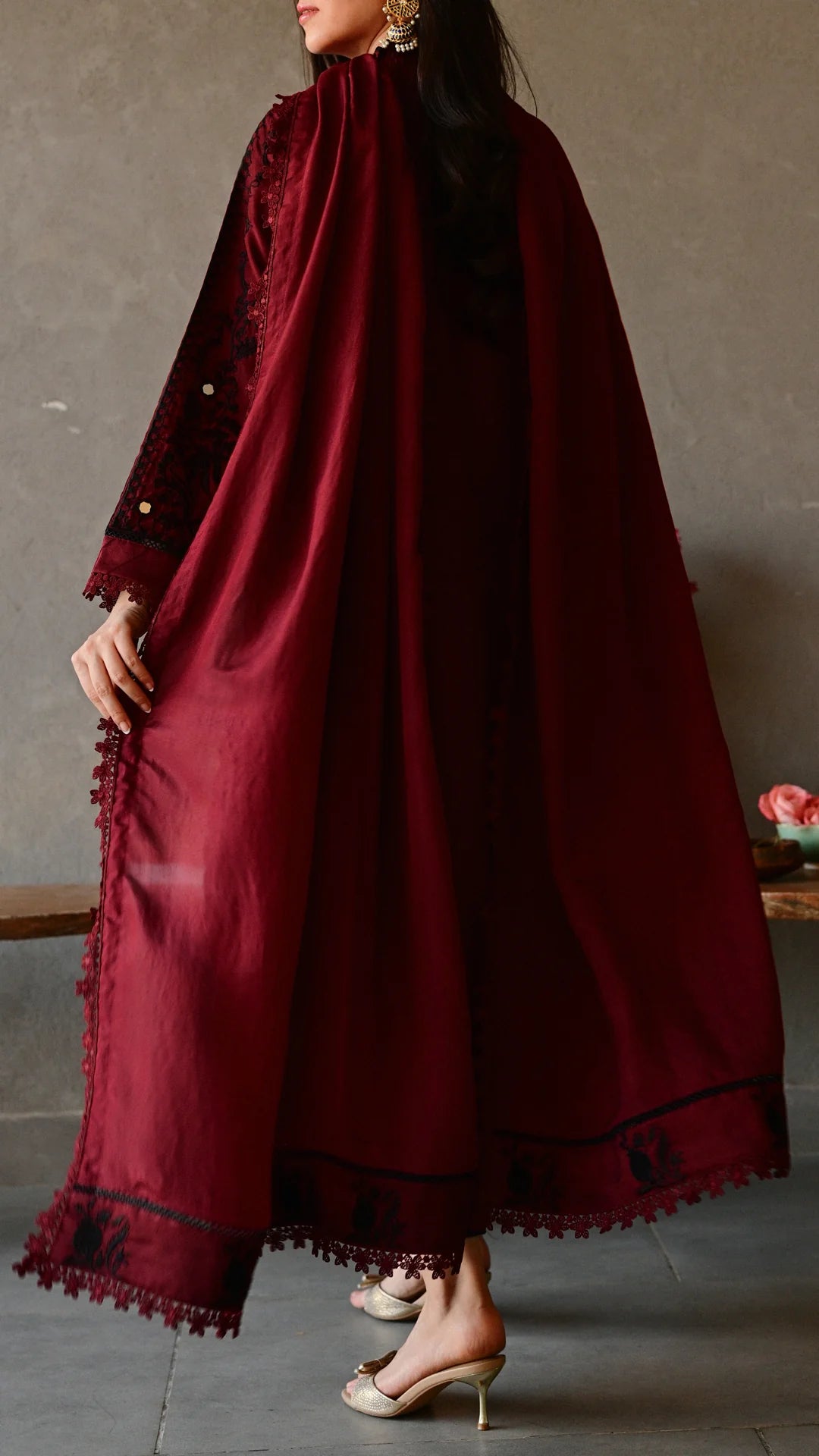 LUMI KURTA AND EMBROIDERED IZAAR