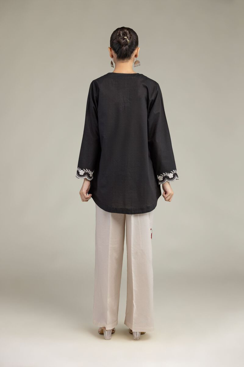 BLACK V NECK FKORAL KURTA AND PANTS (1-26-225-A-J1)