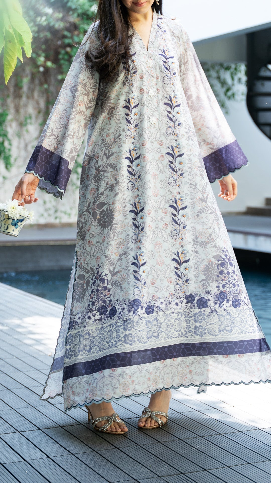 HALO KAFTAN AND IZAAR