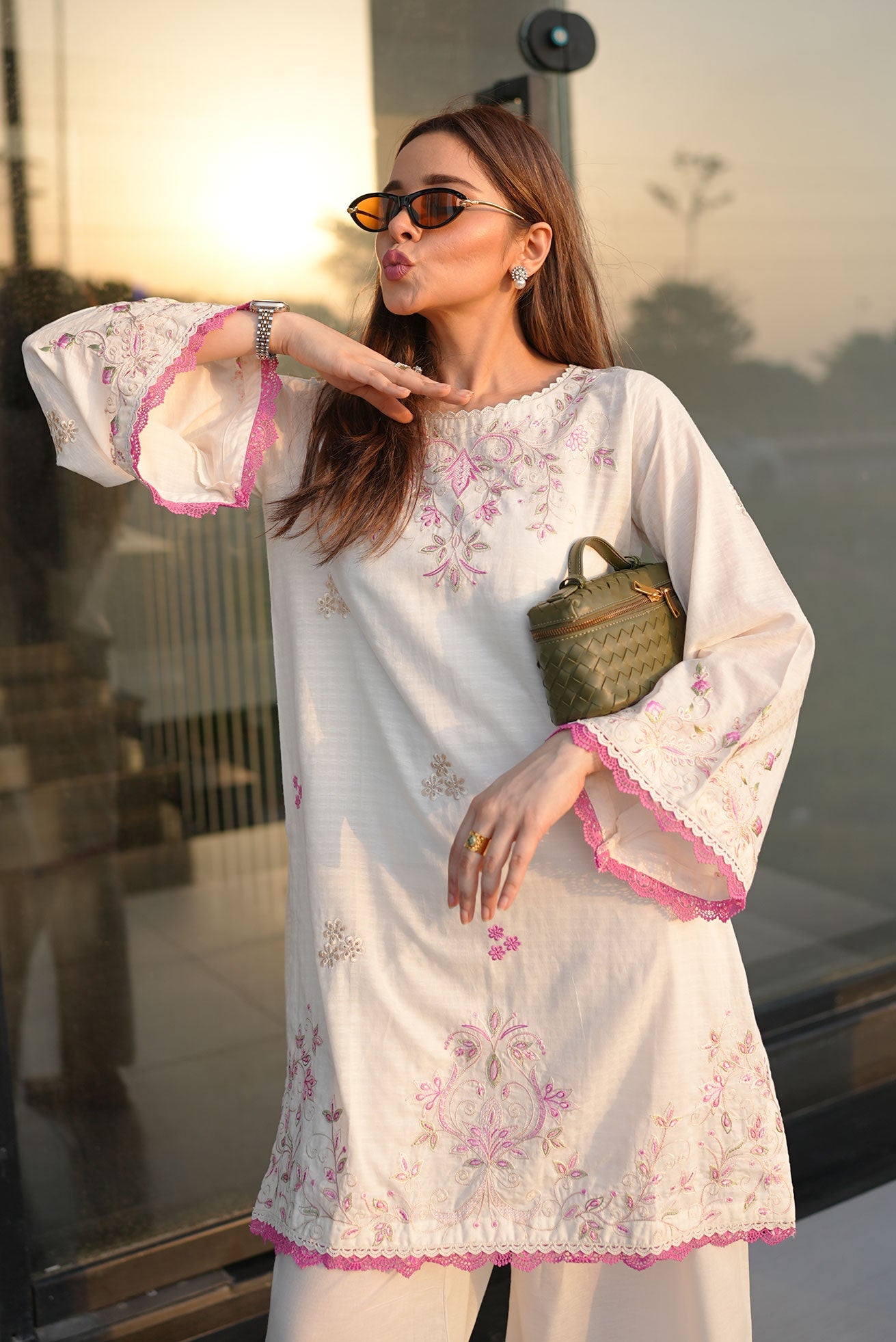 DHANAK SS26DC-2592 - OFF WHITE - COTTON JACQUARD - 2PCS - EMBROIDERED KURTA WITH TROUSER