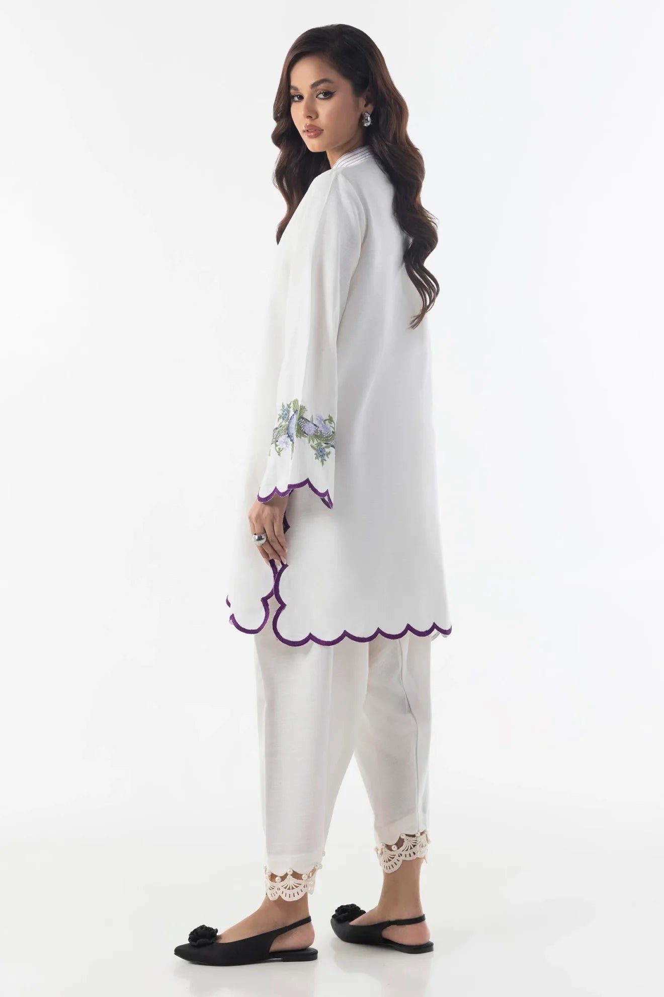 SANA SAFINAZ 2 PC EMBROIDERED SUIT