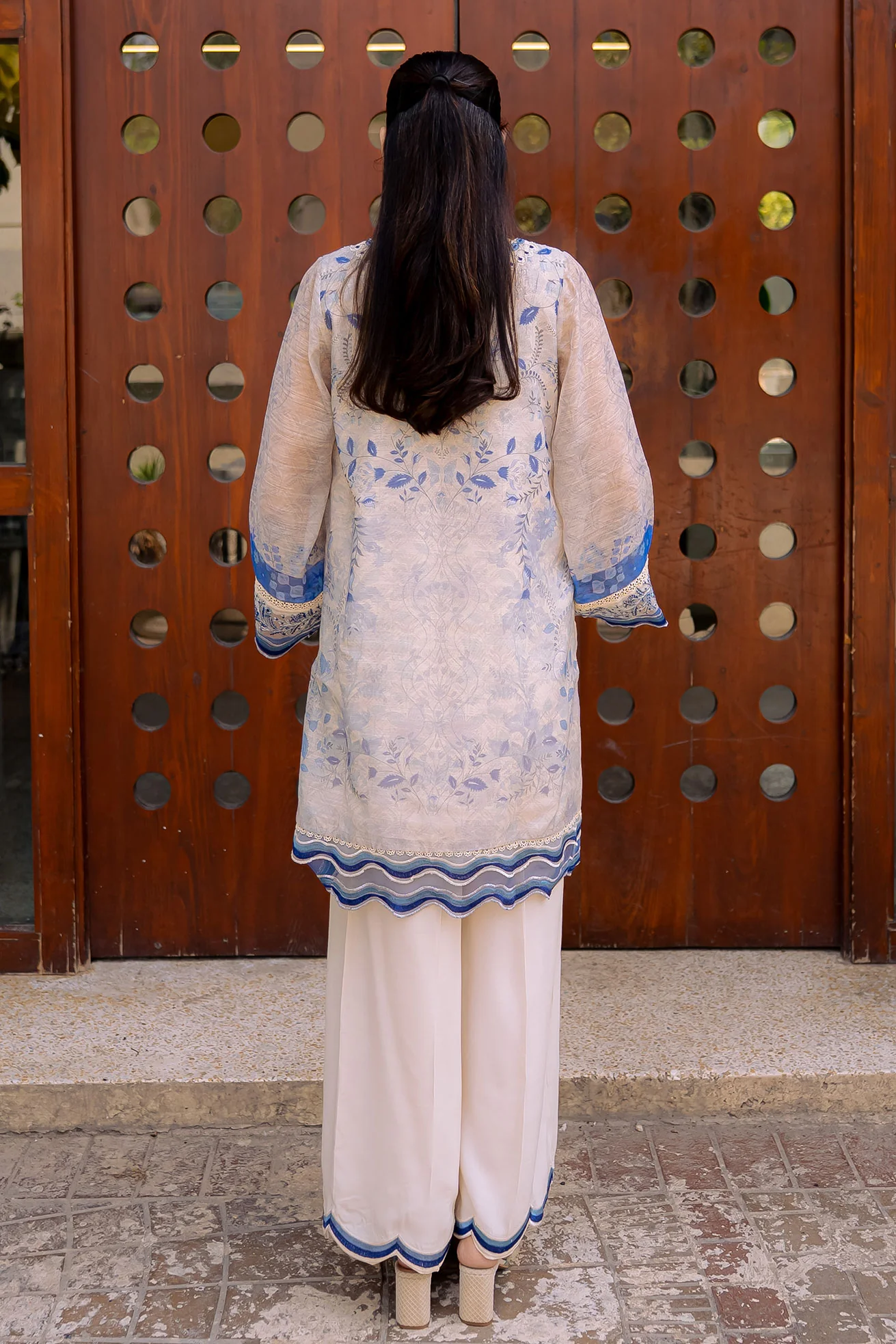 DHANAK FW25DA-2864 OFF-WHITE 2PCS EMBROIDERED KURTA WITH TROUSER
