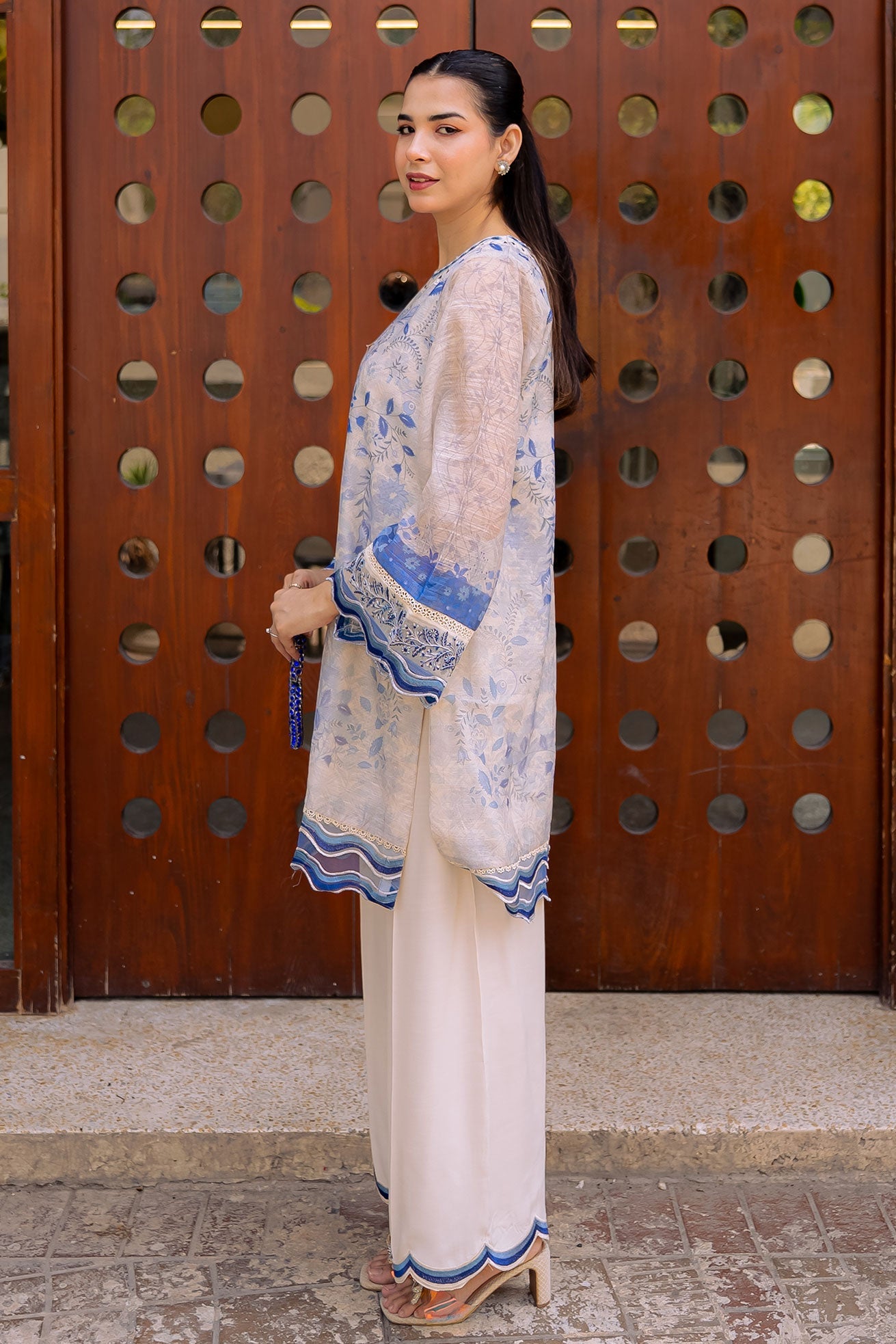 DHANAK FW25DA-2864 OFF-WHITE 2PCS EMBROIDERED KURTA WITH TROUSER