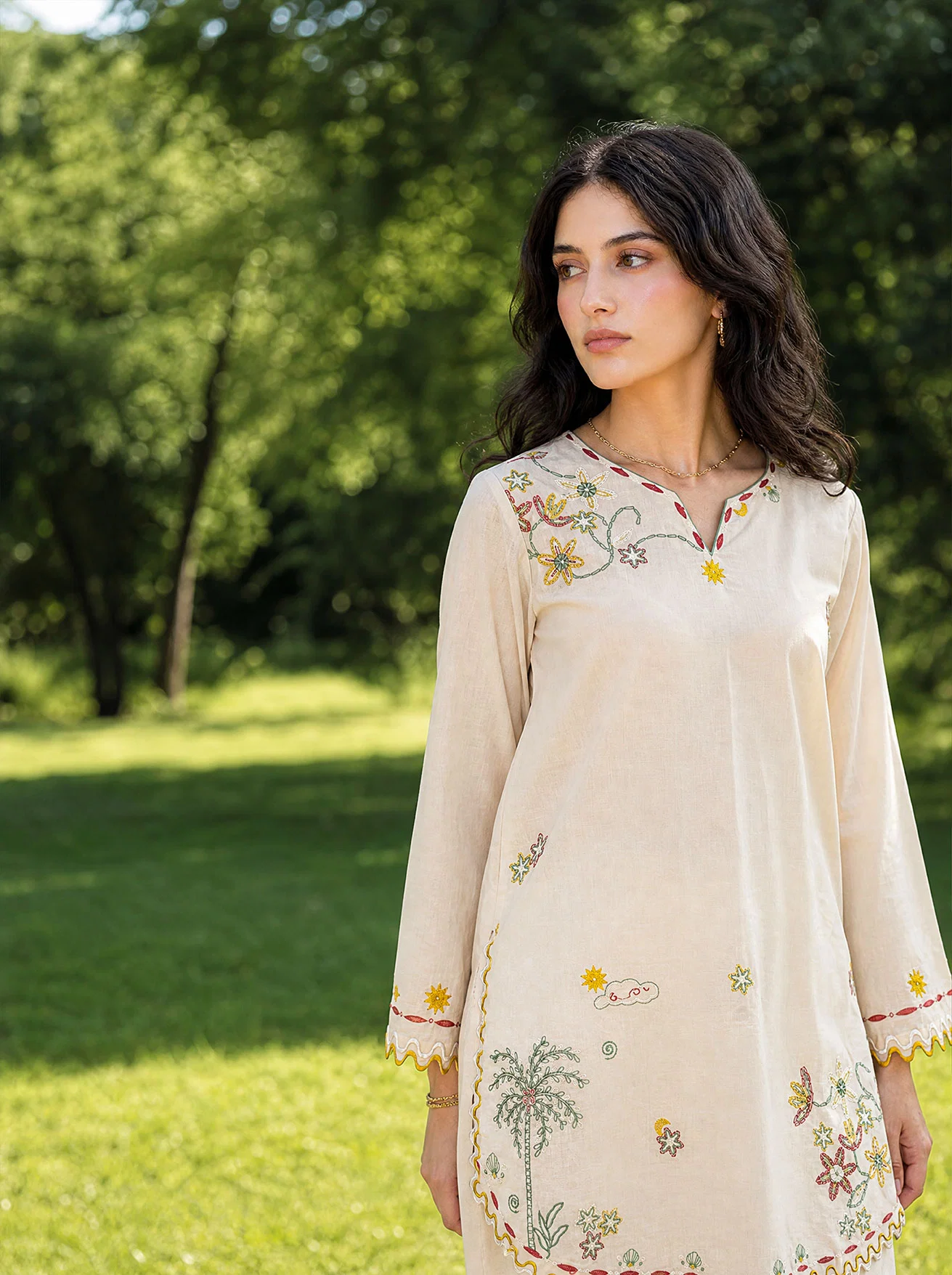DHANAK SS26DC-2622 CREAM 2PCS EMBROIDERED KURTA WITH TROUSER