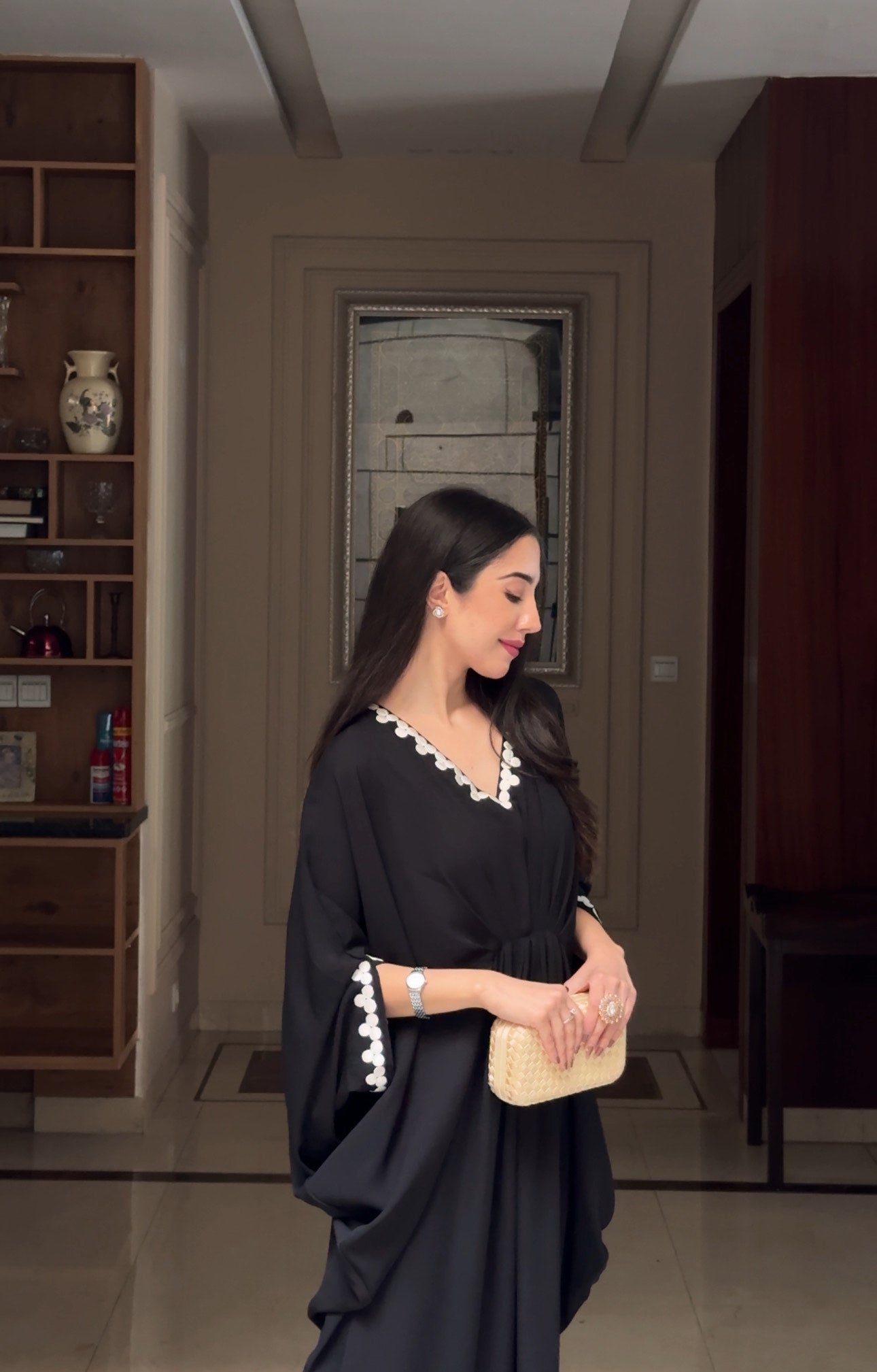BLACK EMBROIDERED KAFTAN