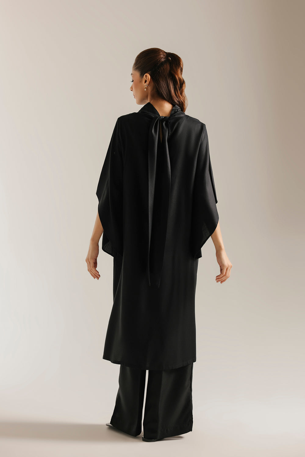 ETHNC SOLID SUIT - BLACK | E9660-102-901