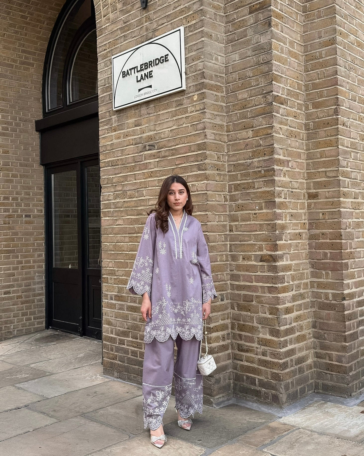 MAUVE SCHIFFLI EMBROIDERED SET