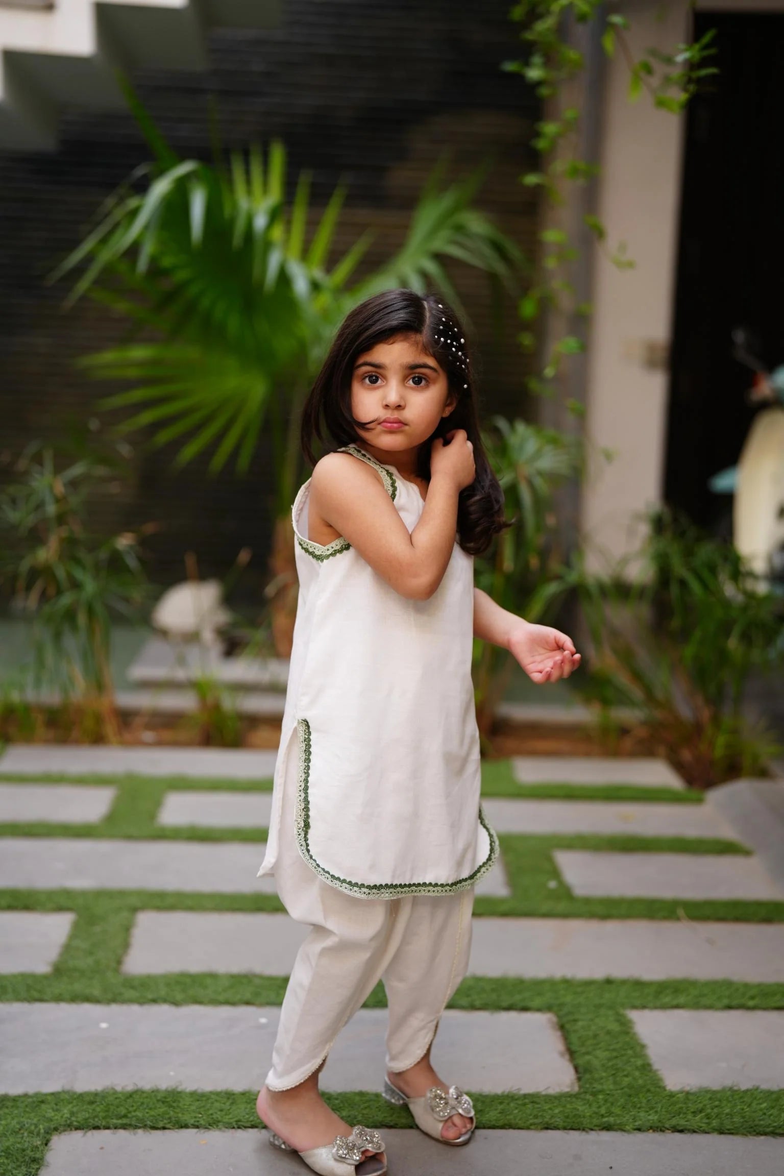 LITTLE EMAAN