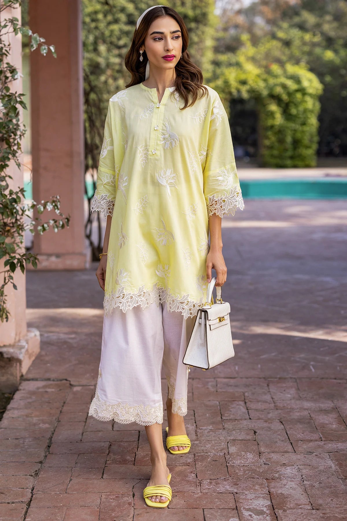 M25SP24 (Embroidered Kaftan Shirt)