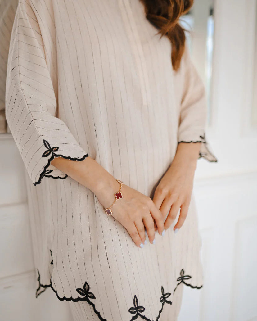 BEIGE-BLACK CUTWORK