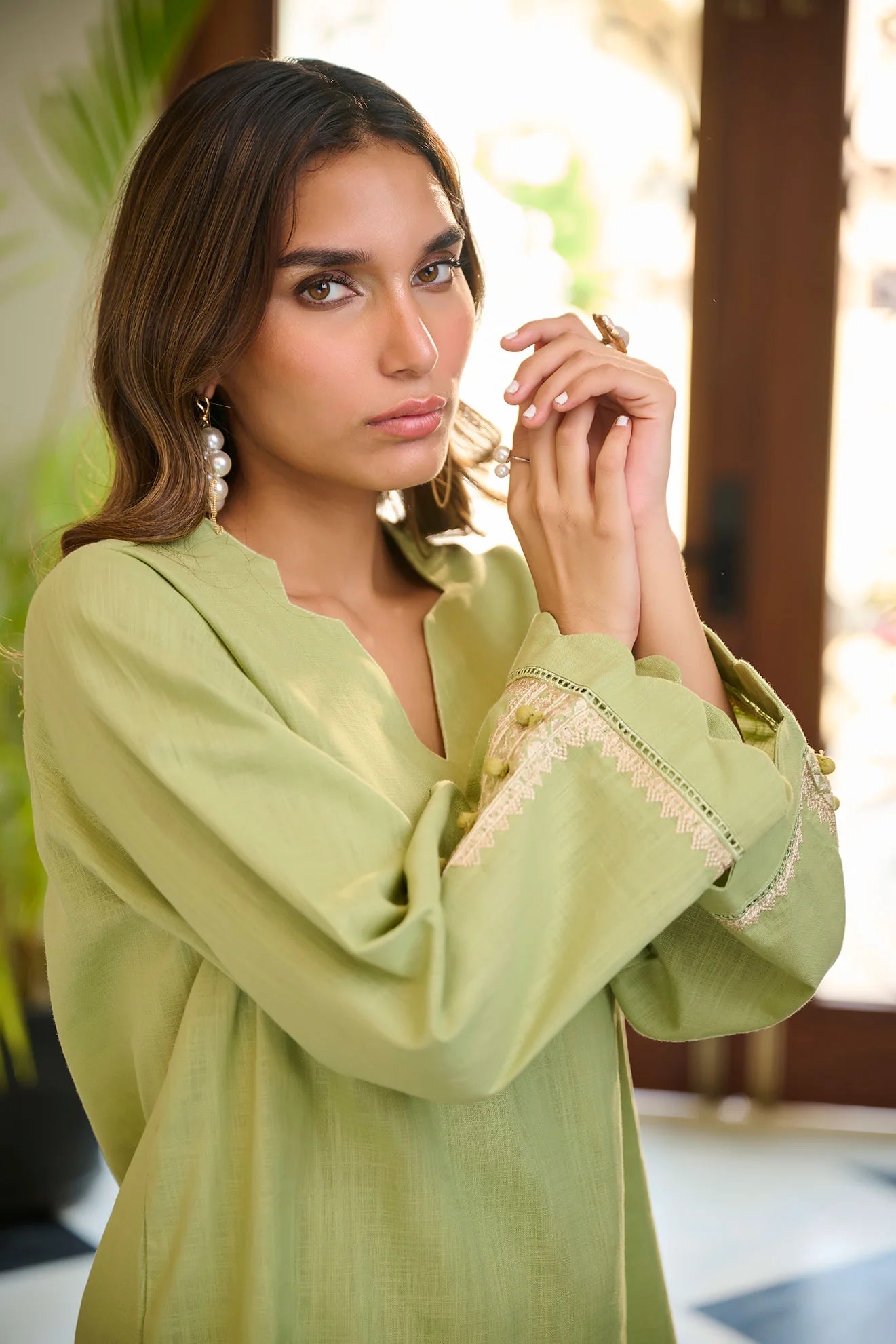 DC-2247 GREEN 2PCS EMBROIDERED KURTA WITH TROUSER