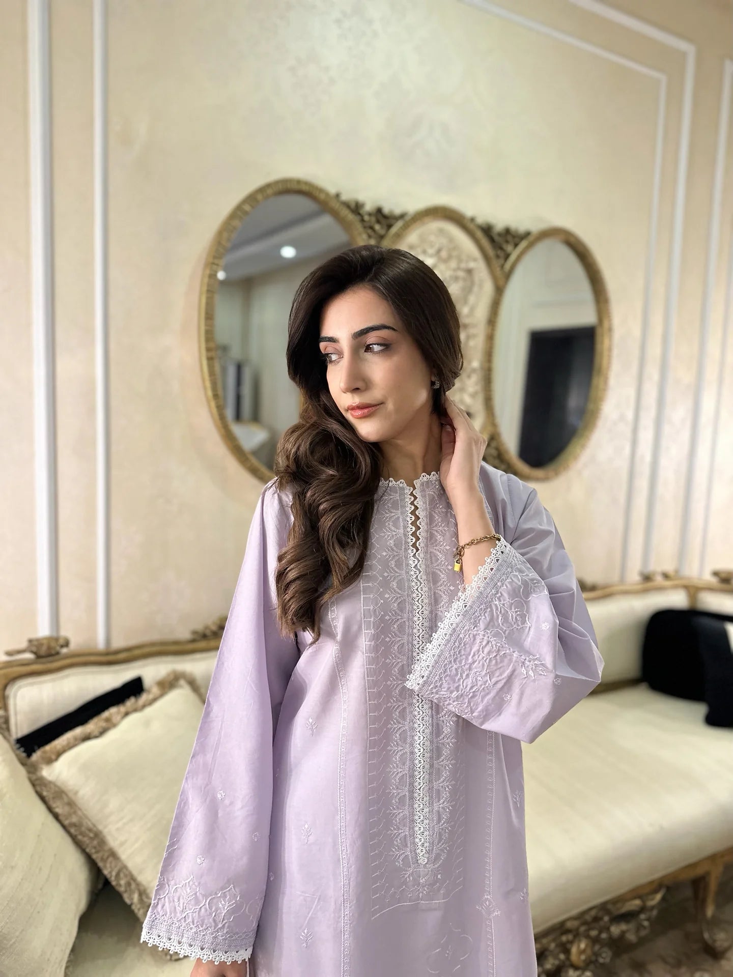 GARDENIA - PALE LILAC EMBROIDERED KURTA