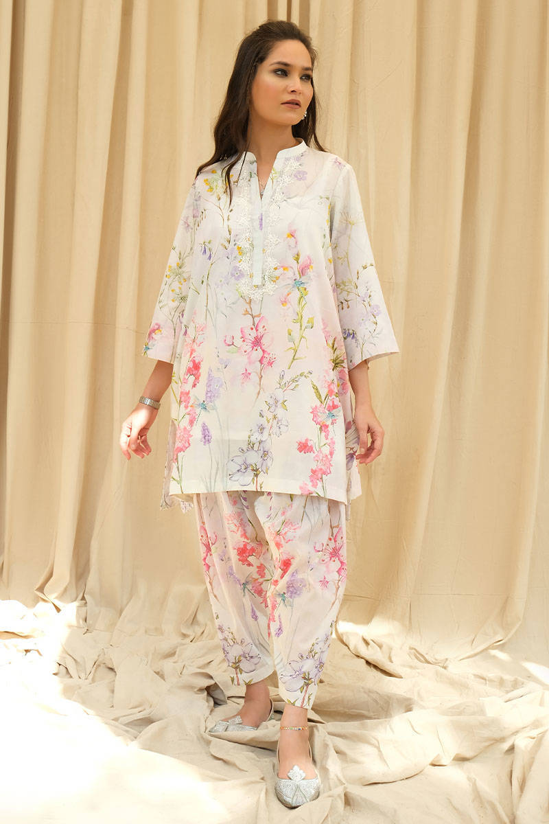 FARIDA HASAN SPRING '23 | WATER COLOUR DREAM WITH SKINNY SHALWAR