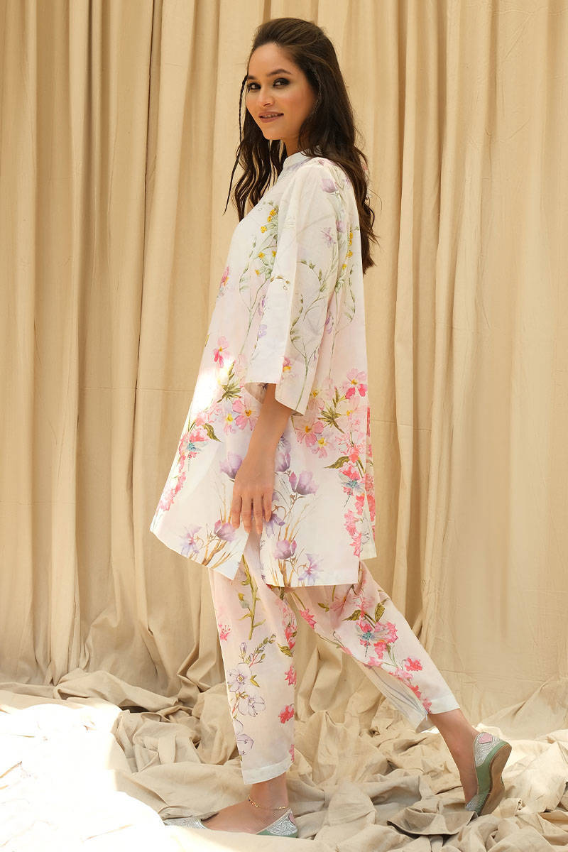 FARIDA HASAN SPRING '23 | WATER COLOUR DREAM WITH SKINNY SHALWAR