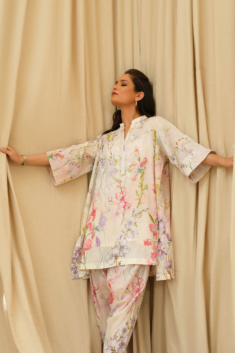 FARIDA HASAN SPRING '23 | WATER COLOUR DREAM WITH SKINNY SHALWAR