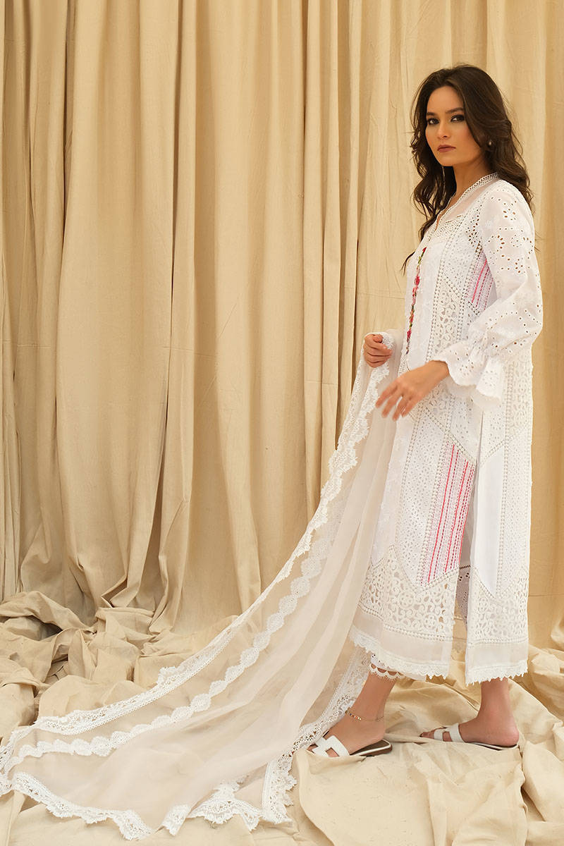 FARIDA HASAN SPRING '23 | WHITE PATCHWORK