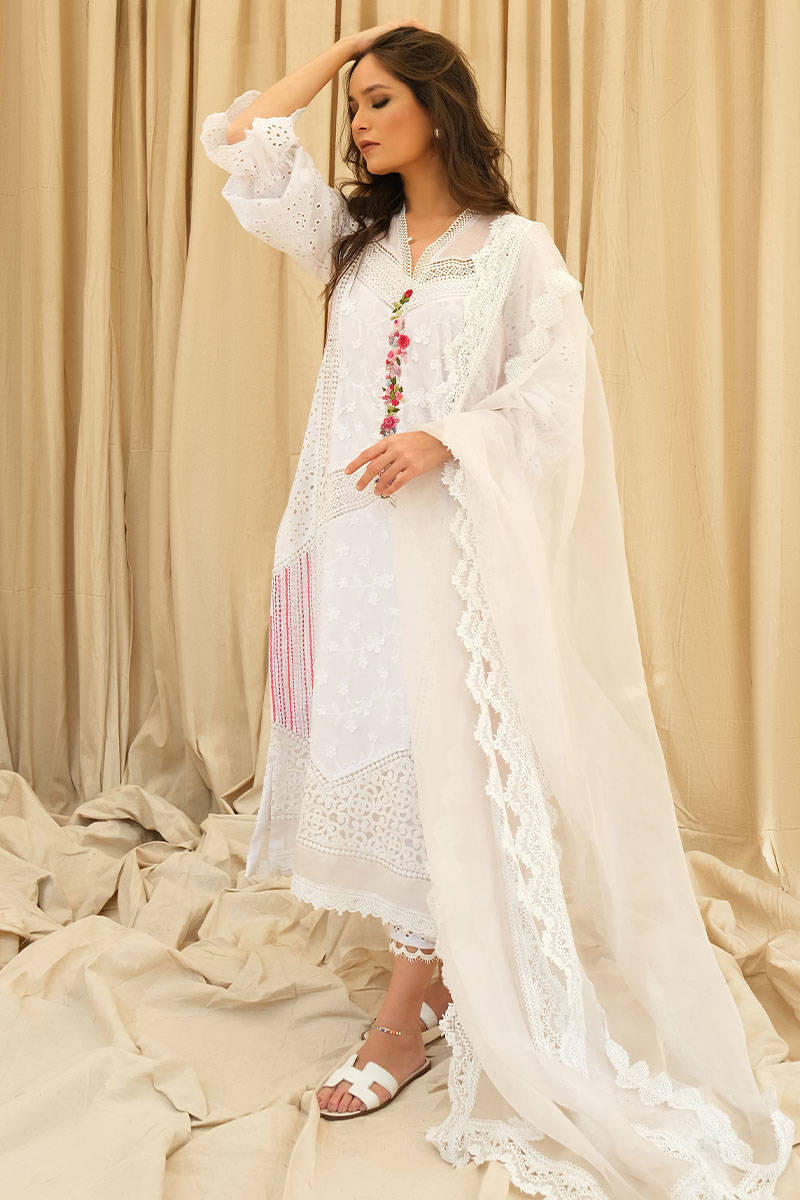 FARIDA HASAN SPRING '23 | WHITE PATCHWORK