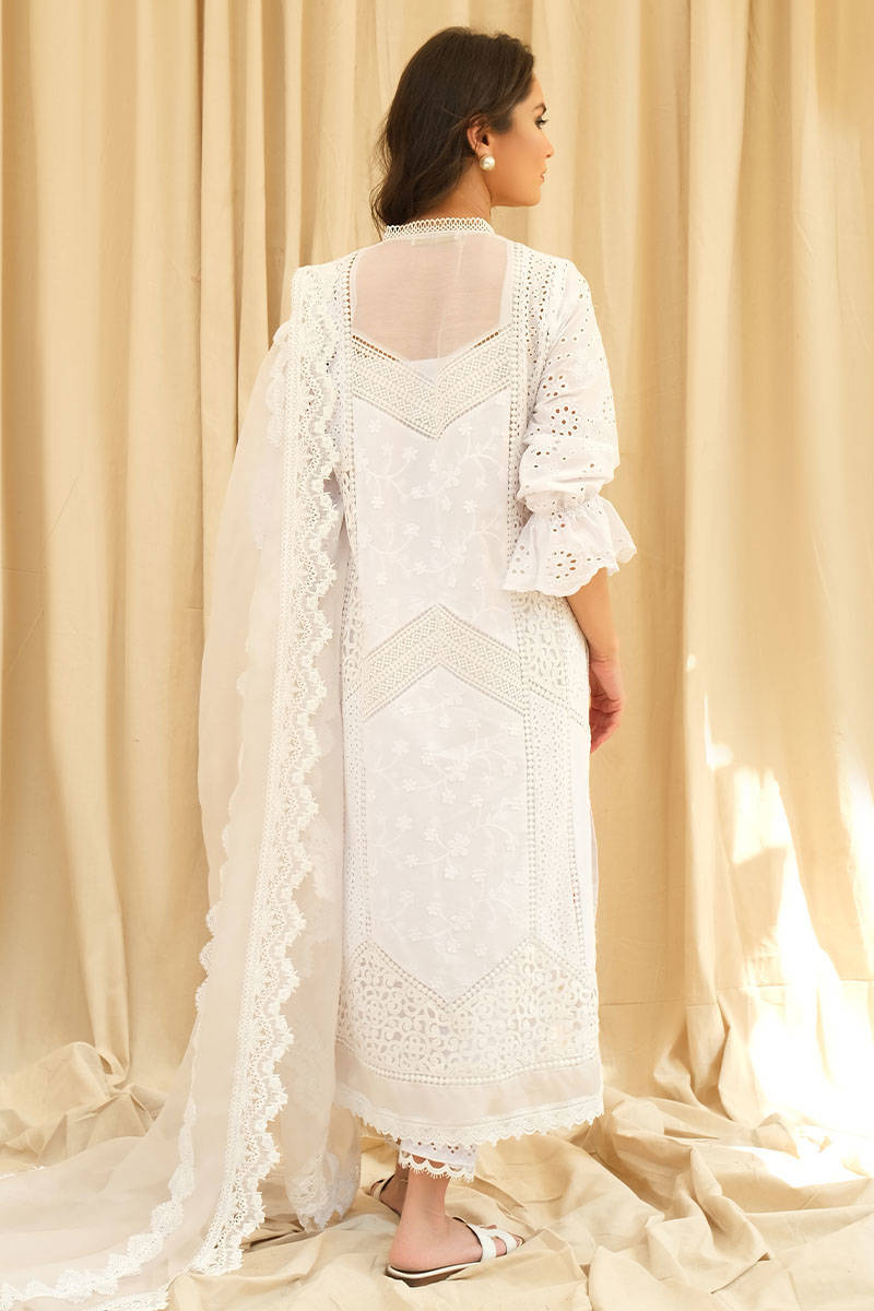 FARIDA HASAN SPRING '23 | WHITE PATCHWORK