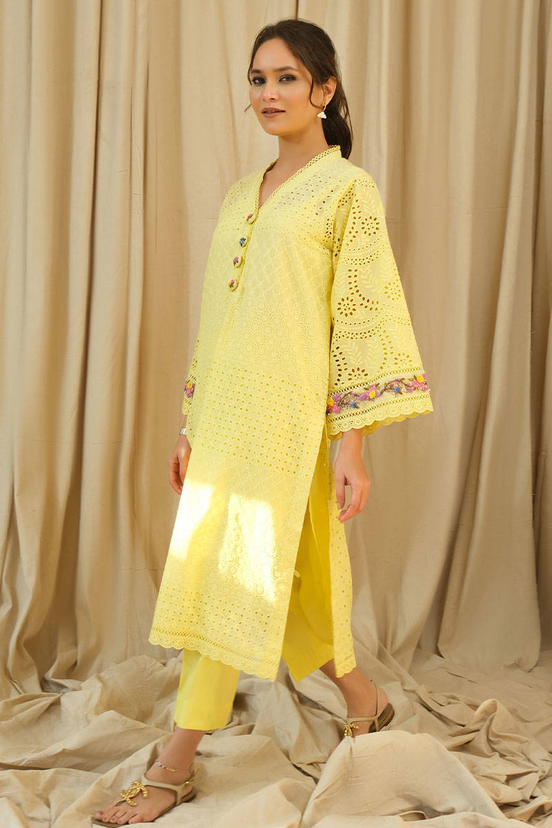 FARIDA HASAN SPRING SUMMER '23 | FRENCH FLORAL CHIKAN