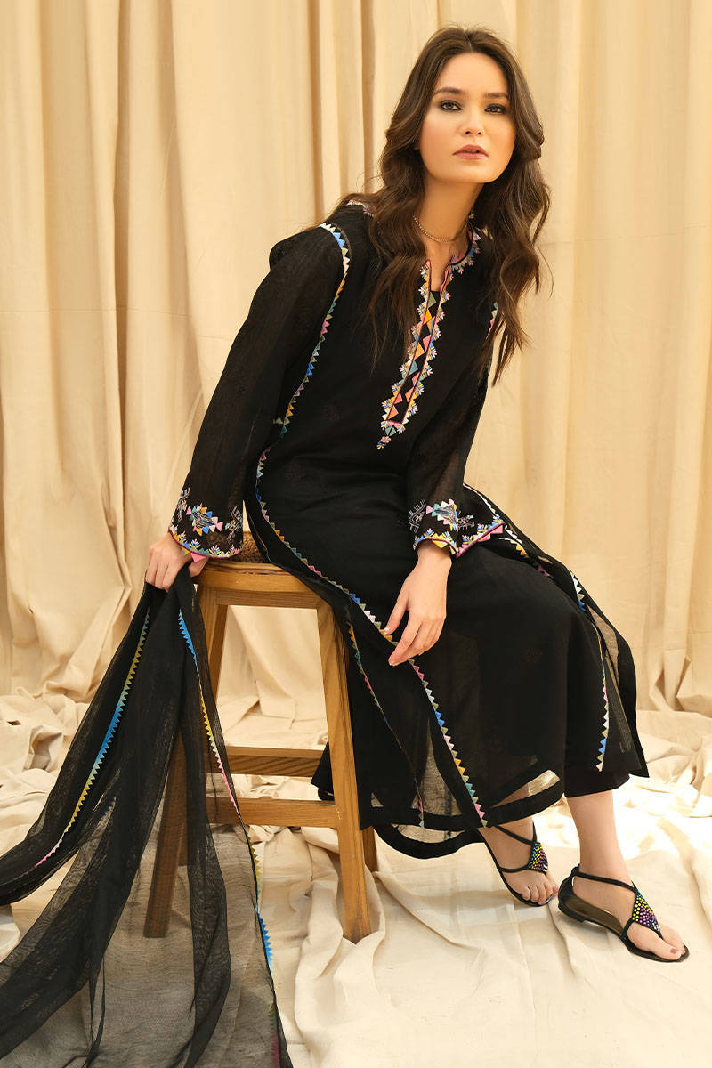 FARIDA HASAN SPRING SUMER '23 | TRIBAL SPRING