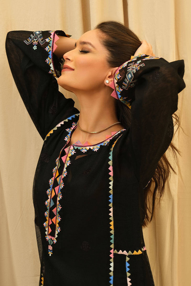 FARIDA HASAN SPRING SUMER '23 | TRIBAL SPRING