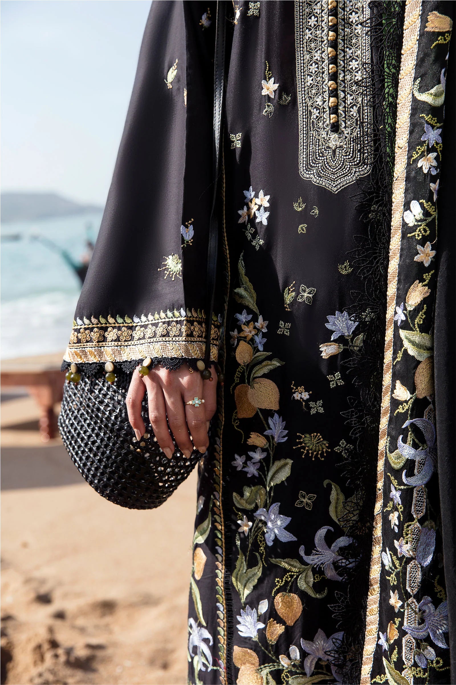 ZAHA LAWN '23 | LEYA (ZL23-07 B)