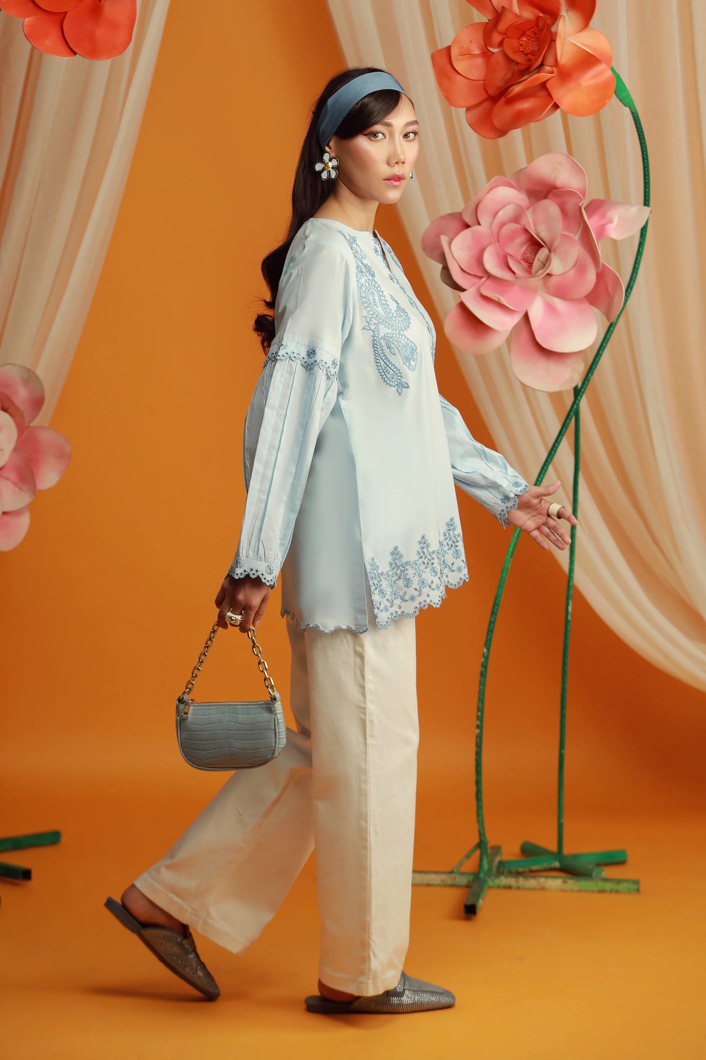 EMBROIDERED SHIRT (BLUE)