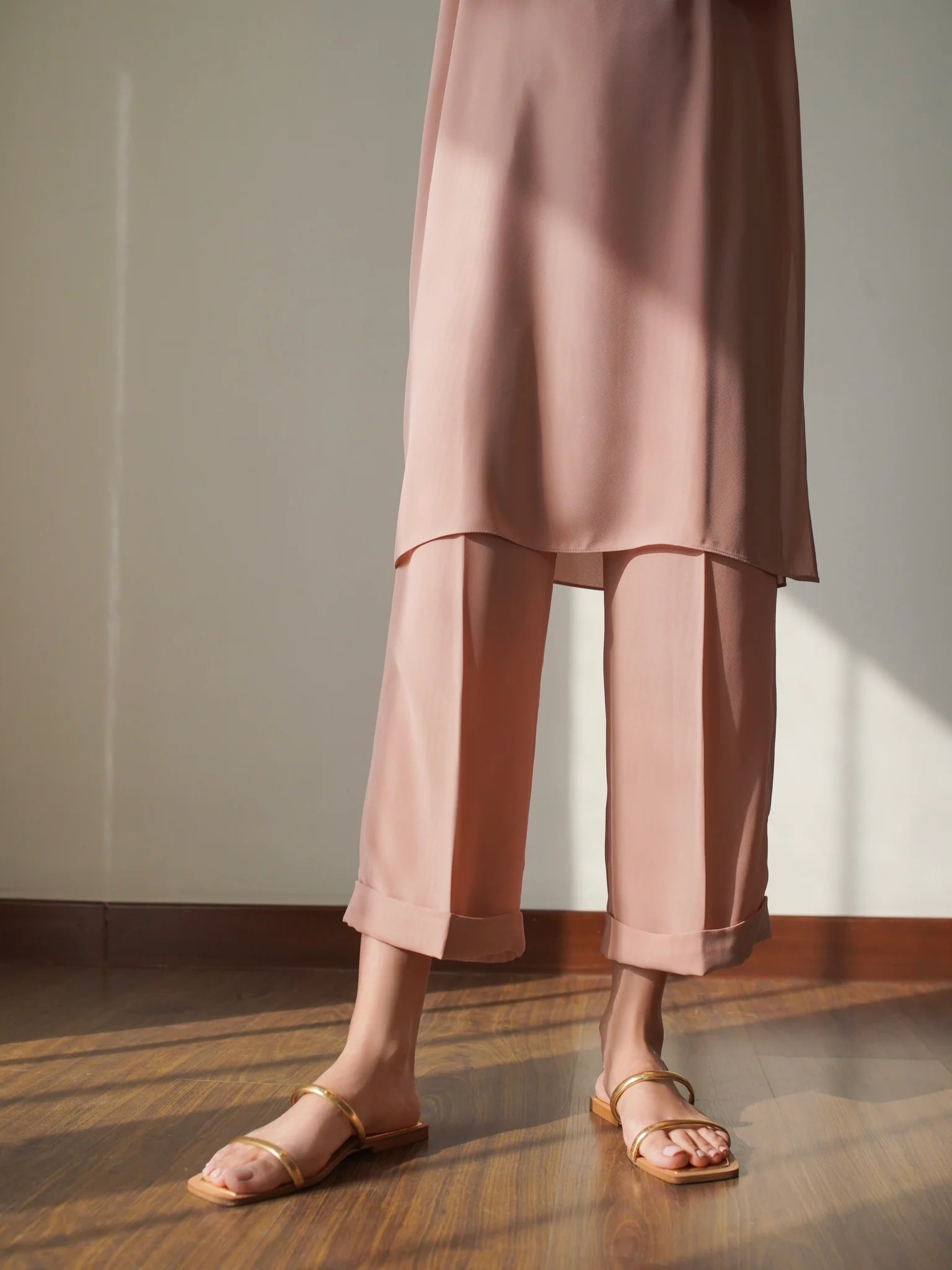 NUDE PINK G-SUIT