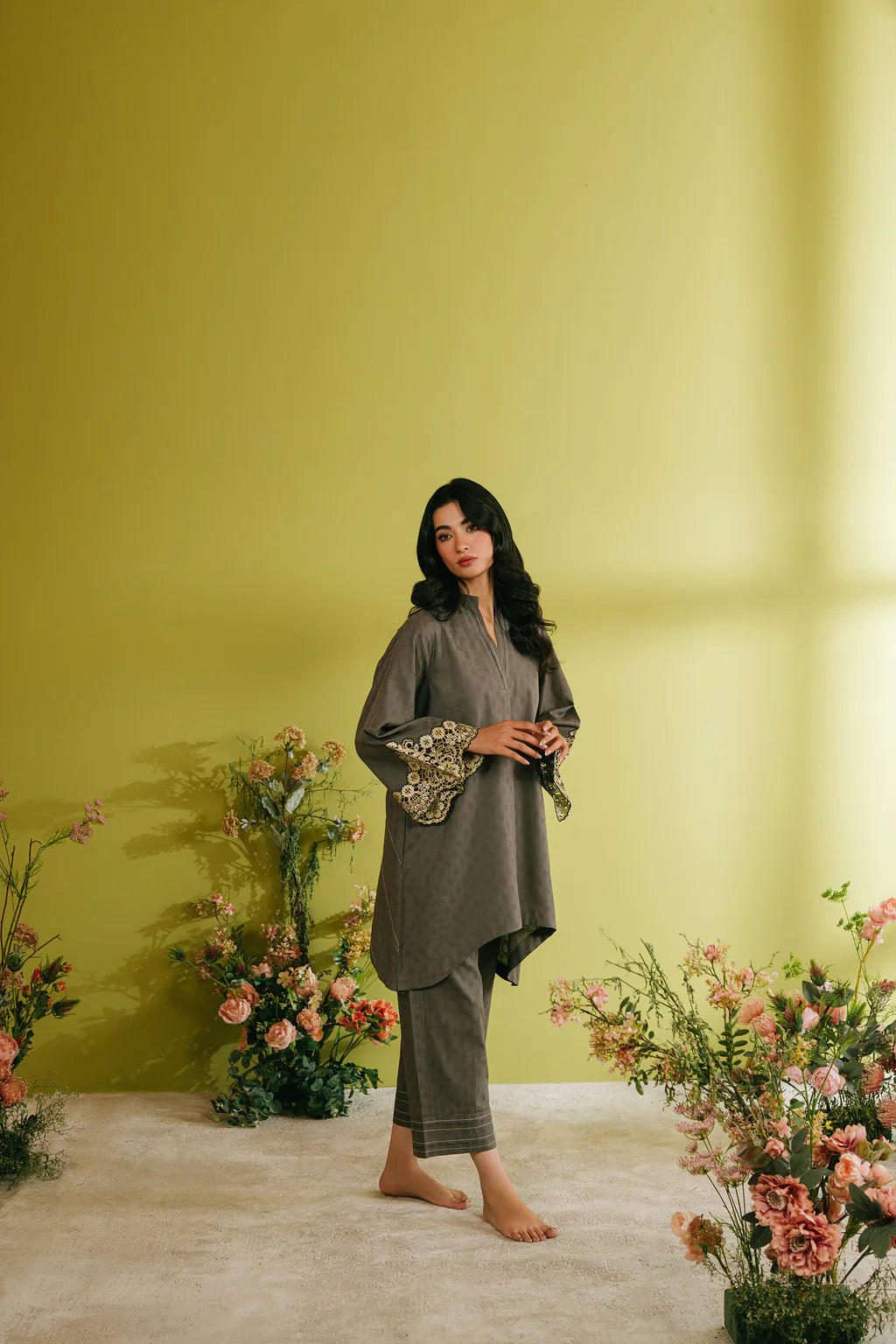 GREY SWAN MATCHING SET