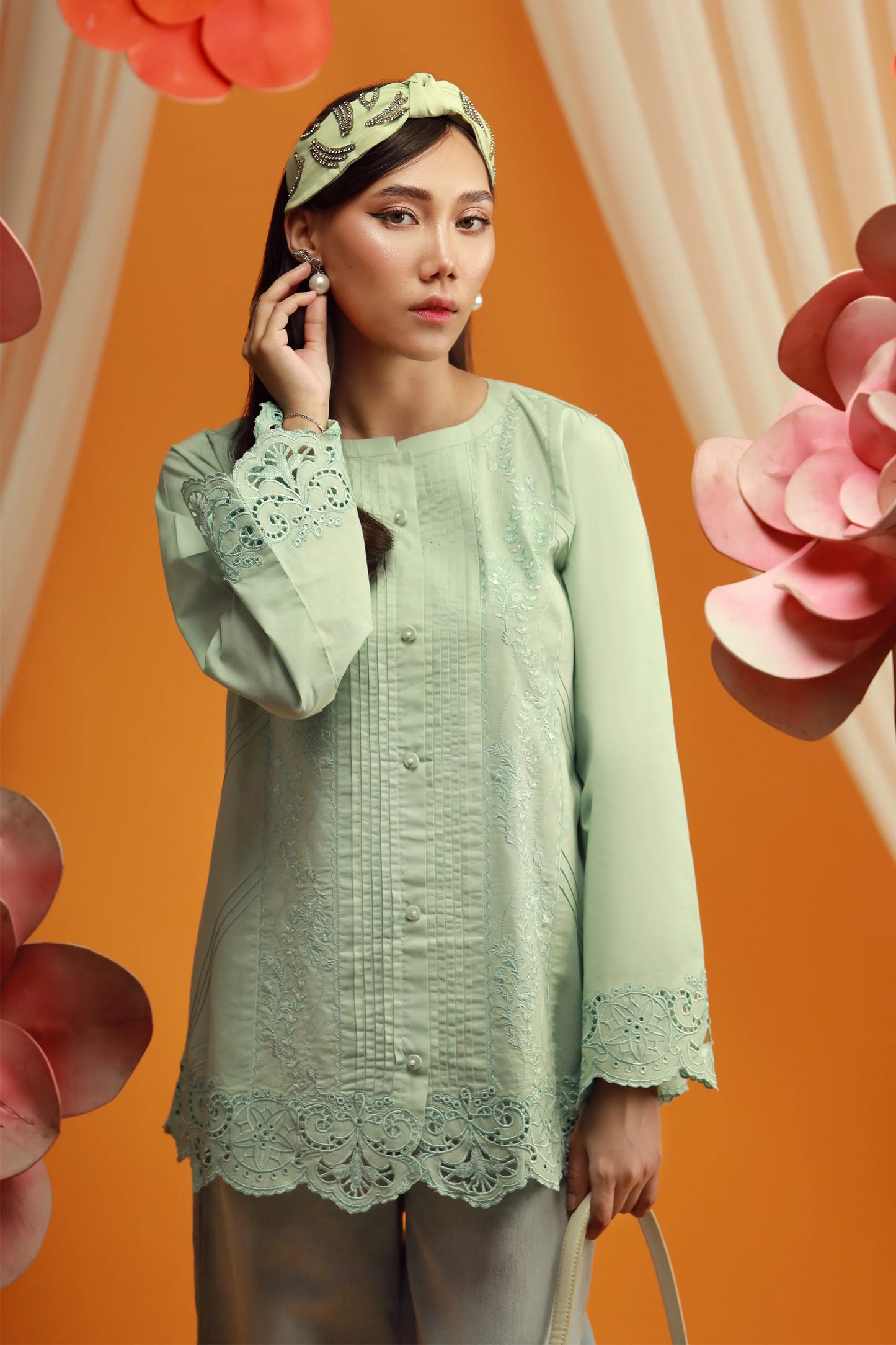 EMBROIDERED SHIRT (GREEN)