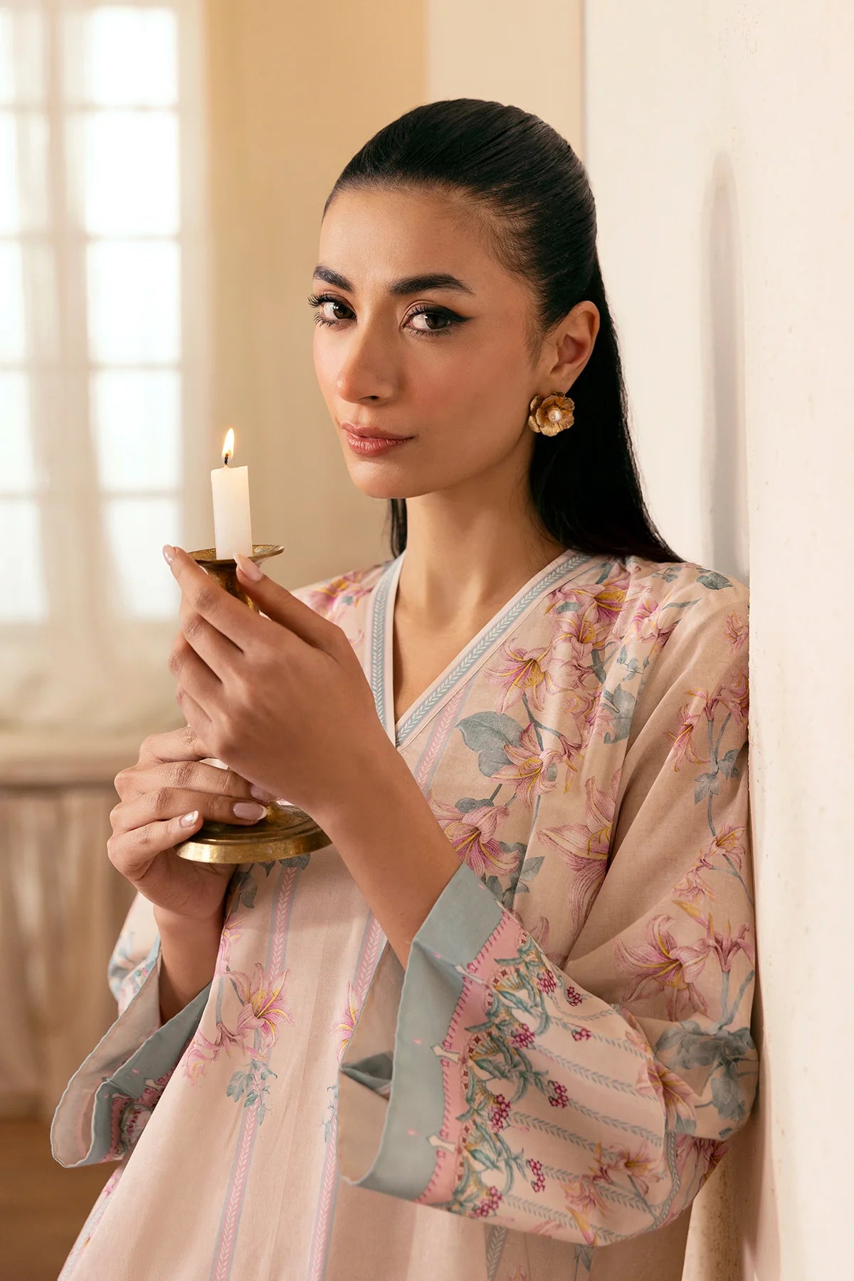 IVORY BLOSSOM