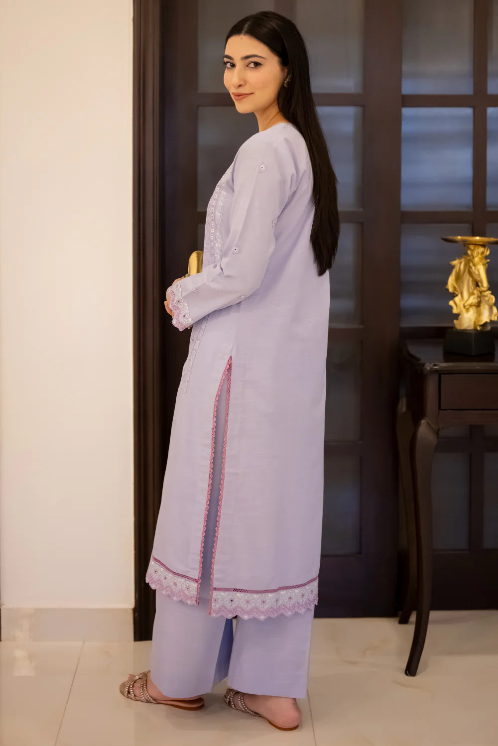 EMBROIDERED SLUB KHADDAR D-1006