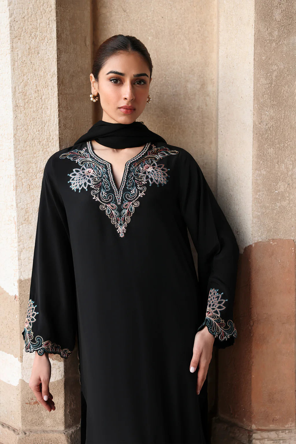 BLACK BIRD MATCHING SET