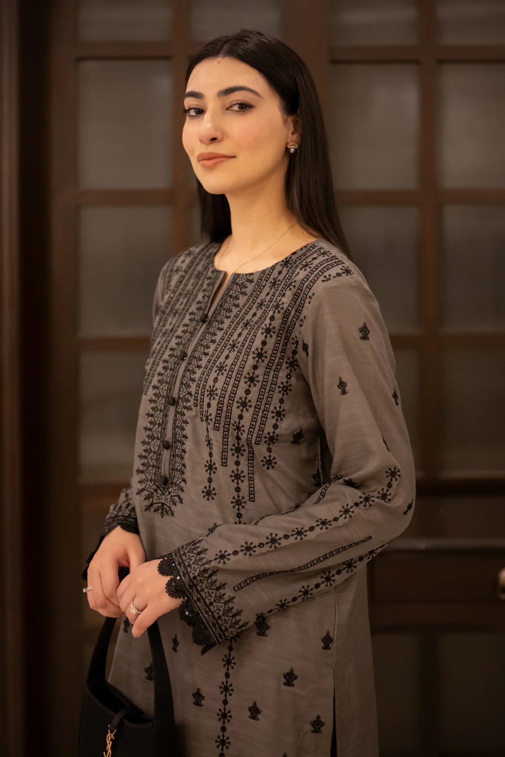 EMBROIDERED RAW SILK D-1005
