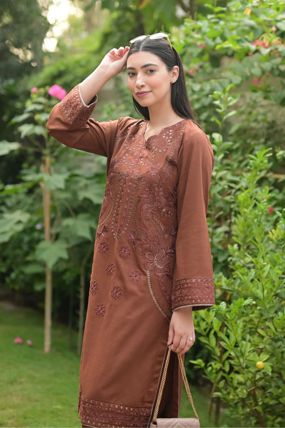 EMBROIDERED SLUB KHADDAR D-1012