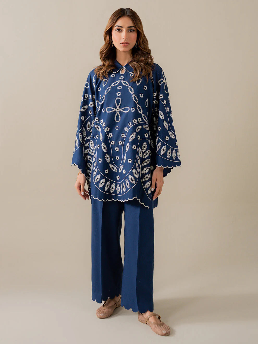 INDIGO - SLD06-25- 2Pc EMBROIDERED SET