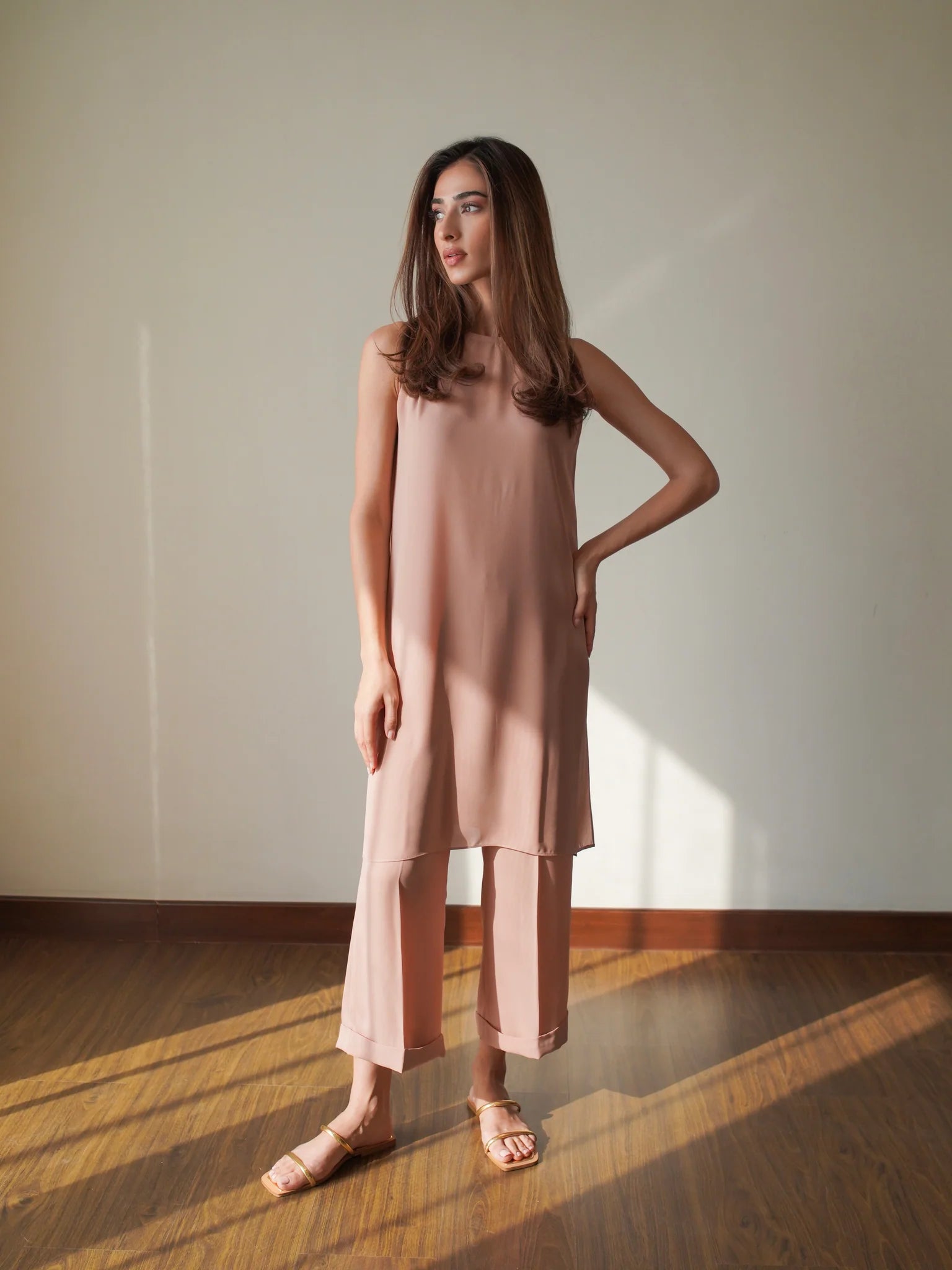 NUDE PINK G-SUIT