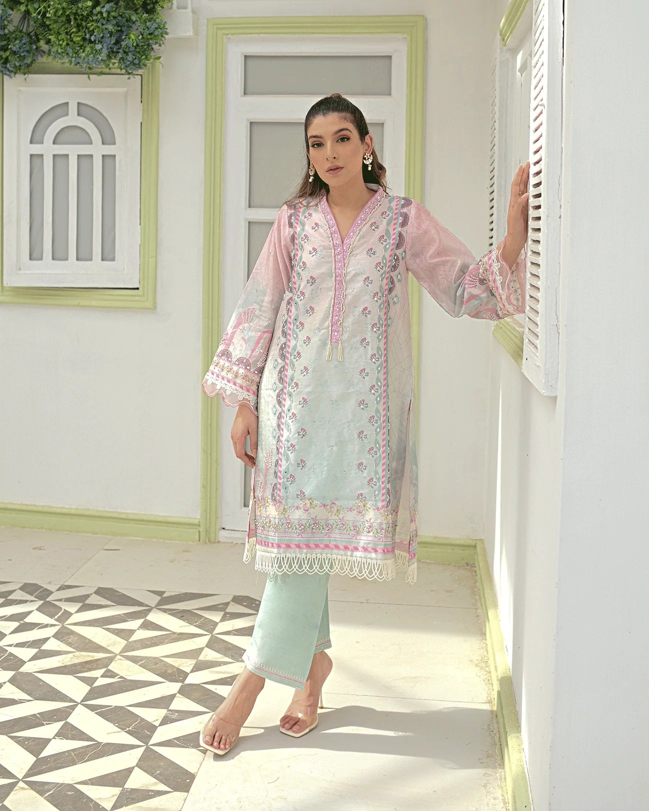 DC-2243 PINK 2PCS HAND EMBELLISHED SHIRT WITH TROUSER