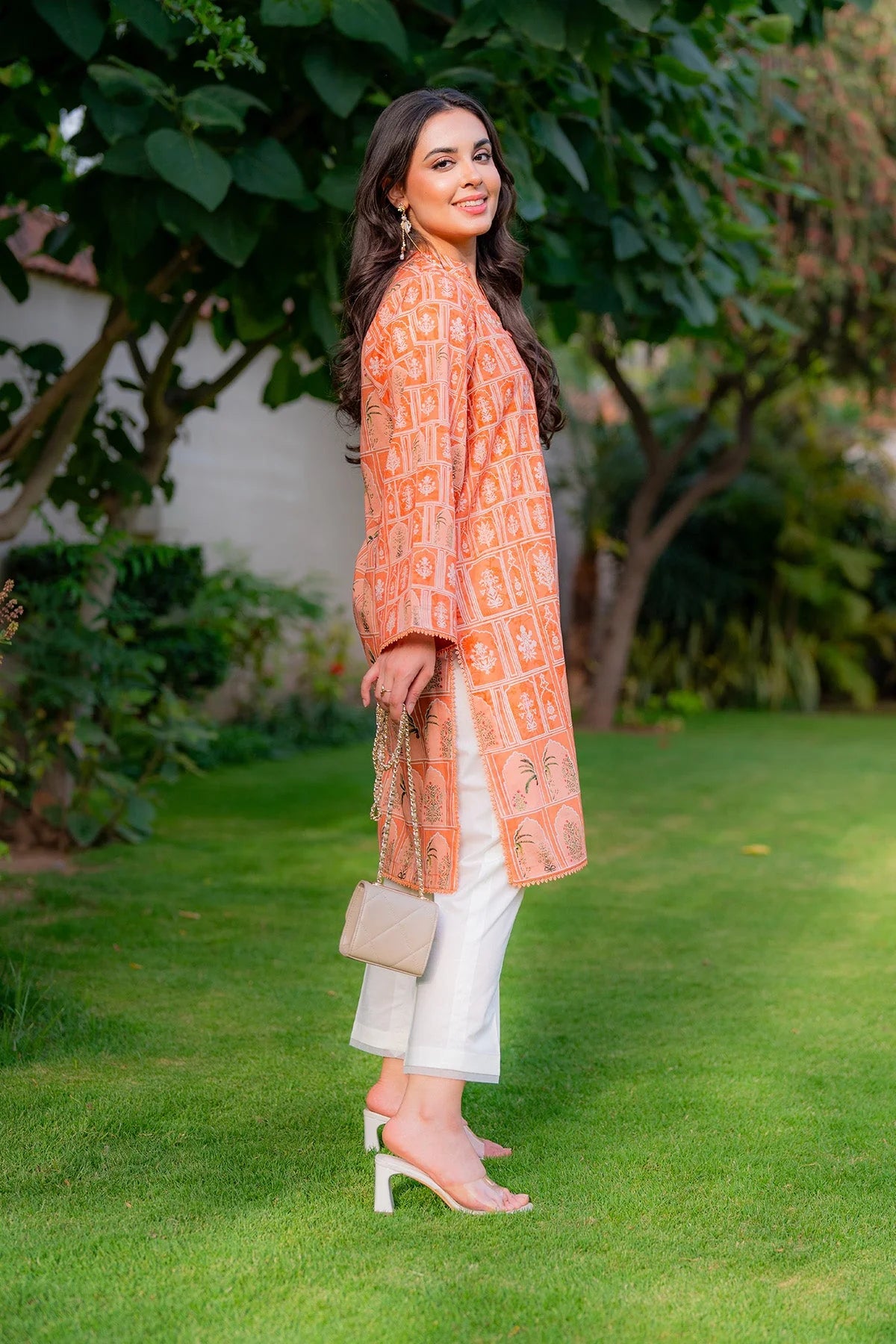 SULTANA'S ORCHARD (SHIRT)